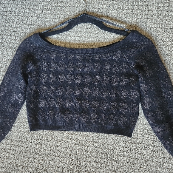 Marciano Sweater - Picture 2 of 9